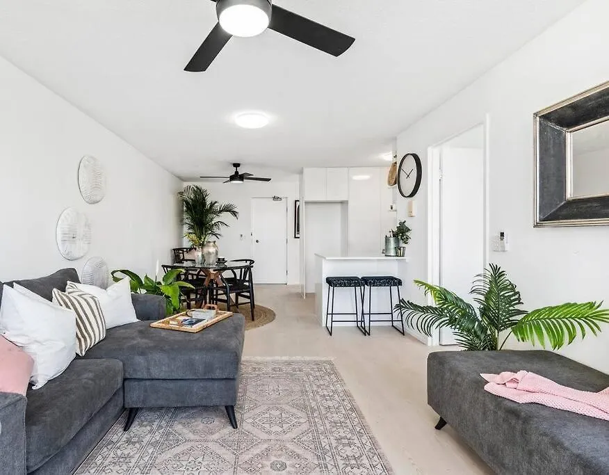 Luxe 2 Bedroom Oceanview Retreat On Fern Gold Coast Apartment