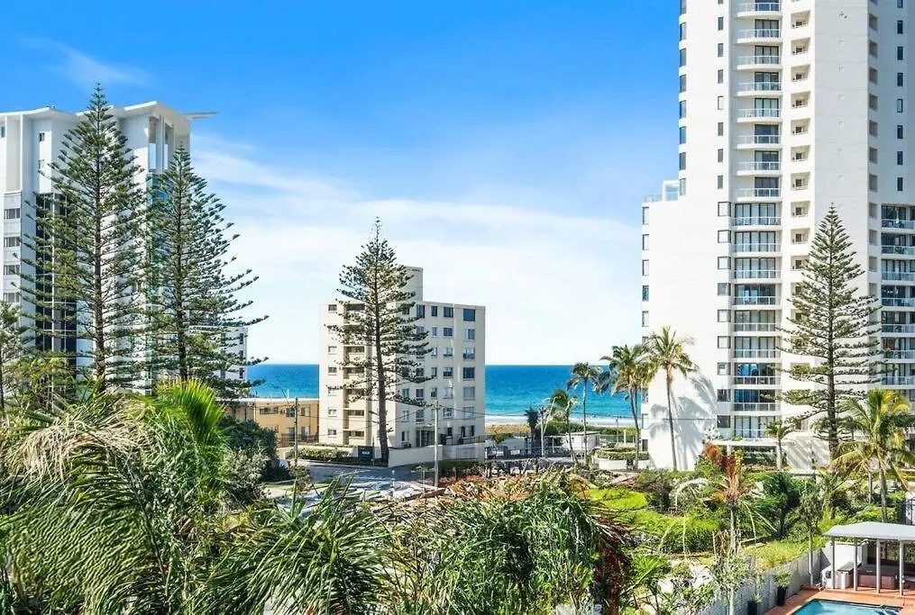 Apartment Luxe 2 Bedroom Oceanview Retreat On Fern Gold Coast Australia